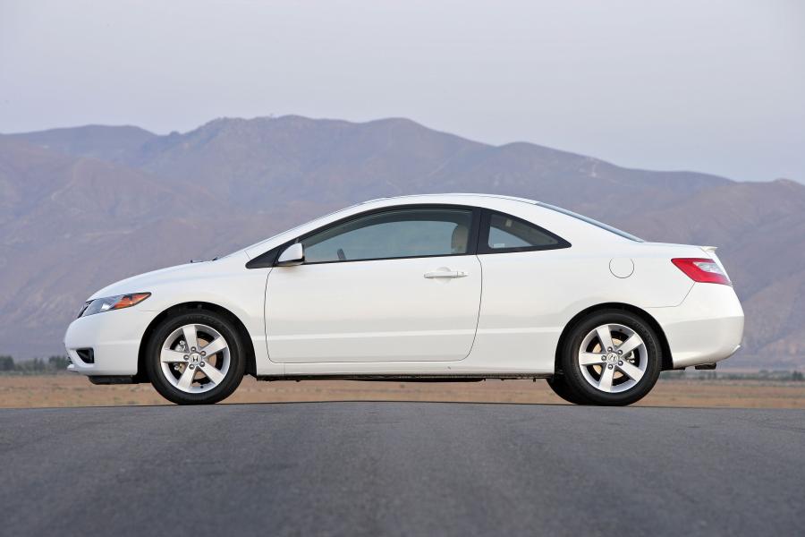  Honda Civic Coupe 2007 года  (фото 10 из 43)